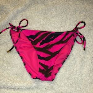 Victoria’s Secret bikini bottoms, Size M